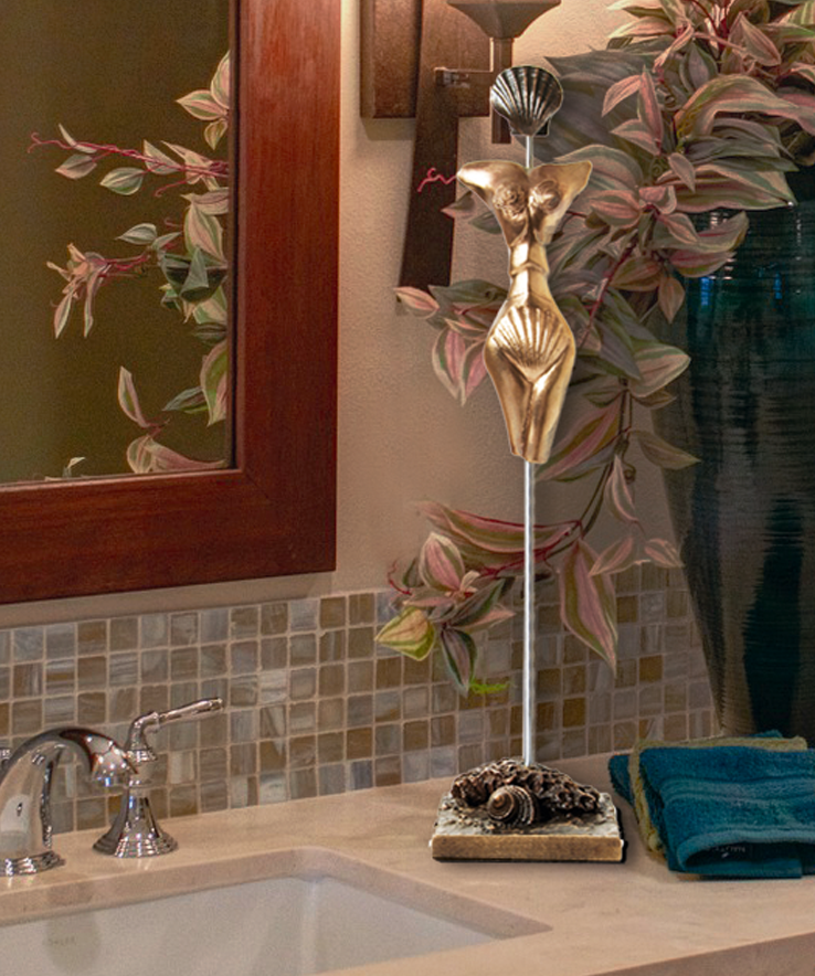 Bild: Millieuaufnahme der Bronzeskulptur: Thalassa –  Hommage an die Sterne von Erich Kraft